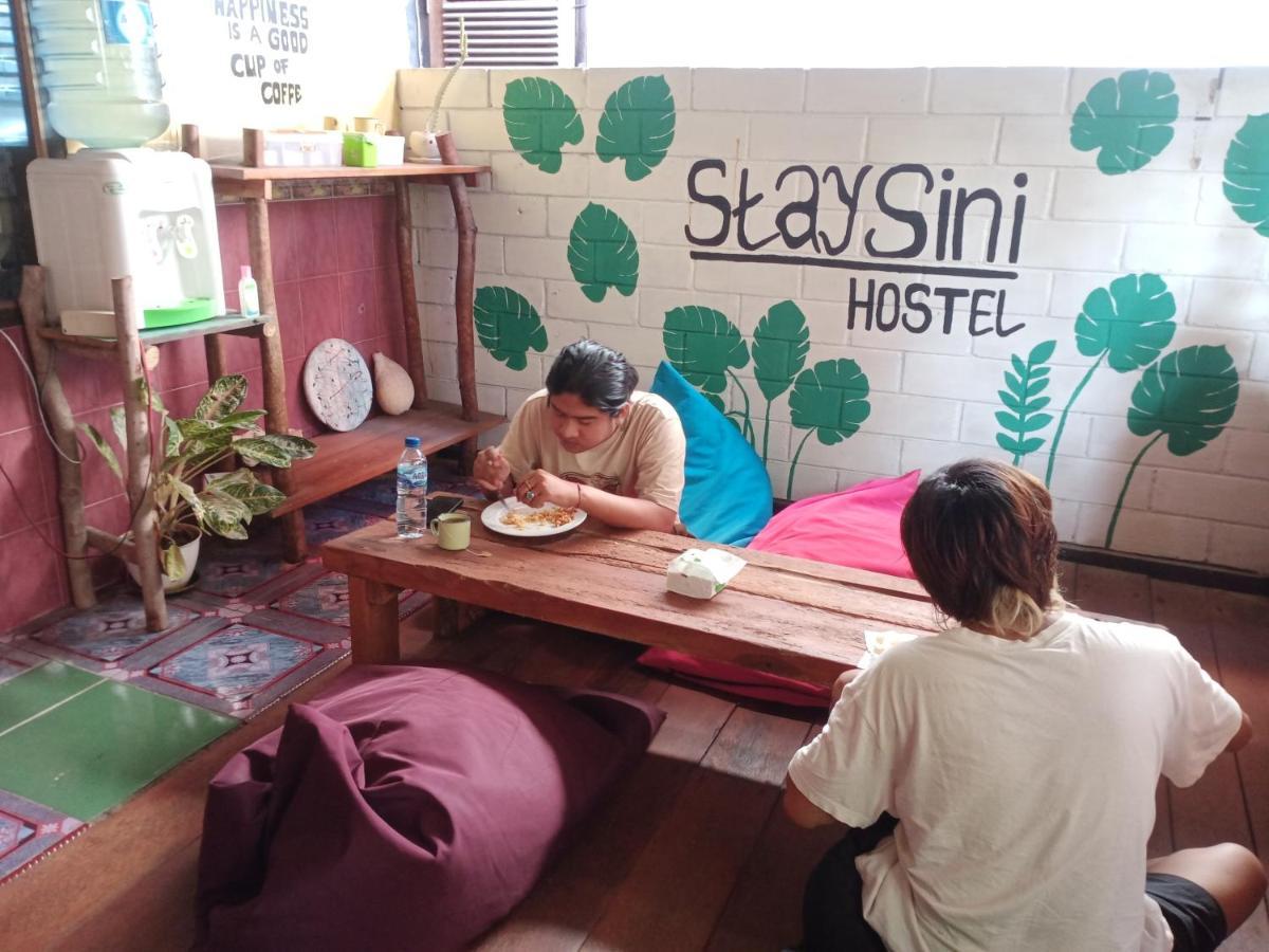 Owl Hostel Ilhas Karimunjava Exterior foto